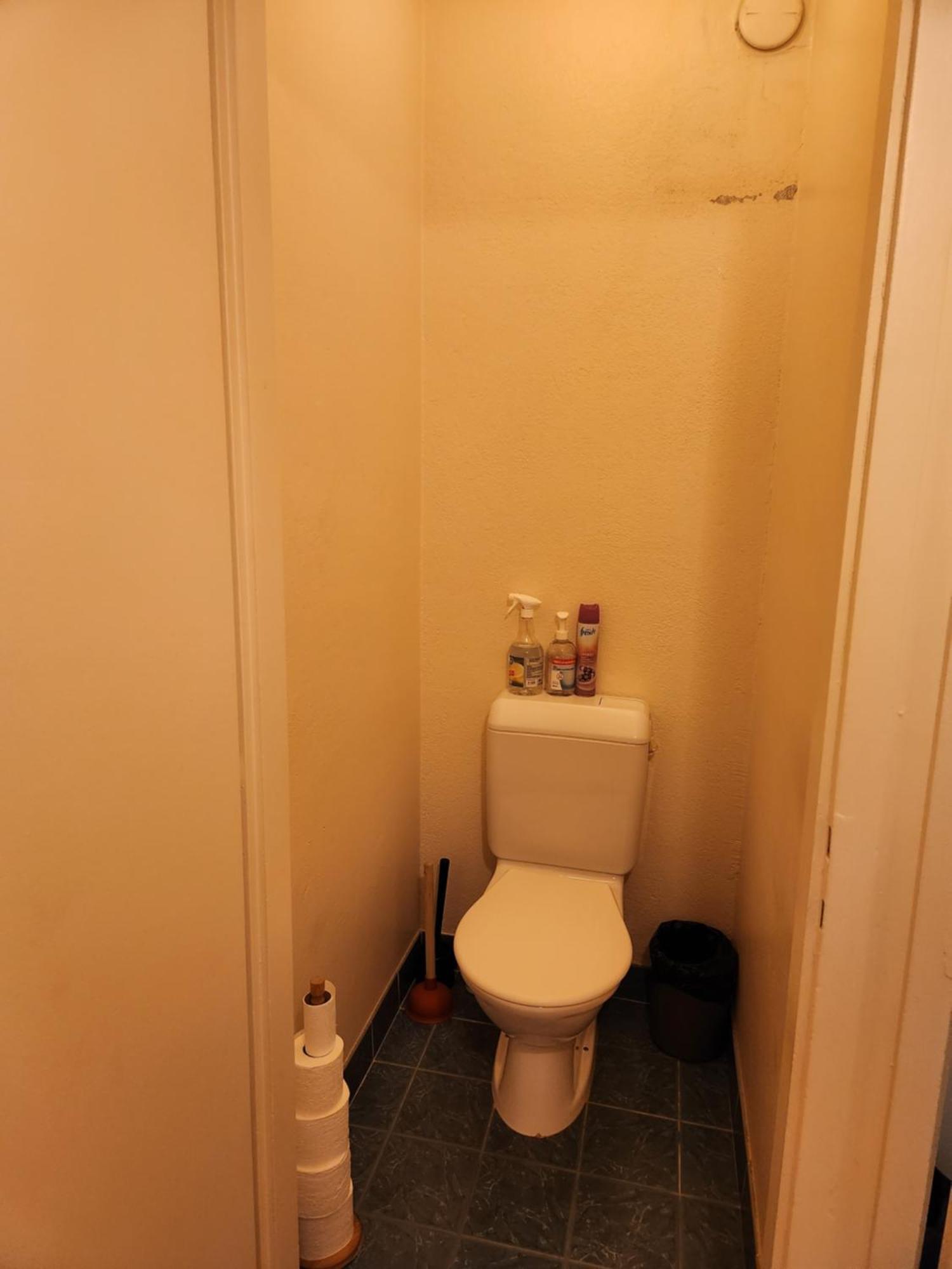 Room In Shared Apartment Genève Extérieur photo